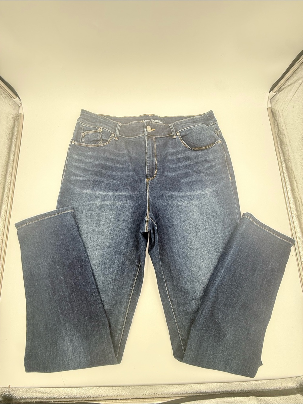 Chicos Platinum Denim Jeggings Womens 2 US 12 Dark Blue Straight Leg Stretch